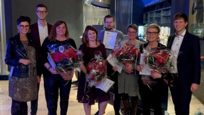 Bild: exb
Jubilarehrung bei der Destillerie Dr. Rauch GmbH: Im Bild von links nach rechts Jacqueline Rauch, Marius Rauch, Debby Lippold, Ulrike Perschke, Martin Beithner, Tanja Müller, Barbara Seibt, Dr. André Rauch.