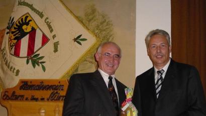 Archivbild: gz
Am 27. Dezember 2016 starb der zweite Vorsitzende Helmut Adler (rechts), der seit 1991 mit Vorsitzenden Hans Zimmermann (links) den Heimatverein führte.