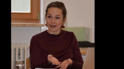 Bild: Bonack
Eva-Maria Eiberger bei der Regiearbeit.