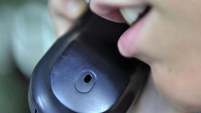 Bild: Gabo Focus/dpa
Wegen der Nutzung von Erotik-Hotlines hat ein Mann aus dem Vilstal nun eine Gesamtrechnung übet 1388 Euro auf dem Tisch.