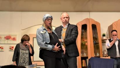 Bild: rgr
Die Katholische Theatergruppe führt das Stück "Alexander Durcheinander" im Grafenwöhrer Jugendheim auf.