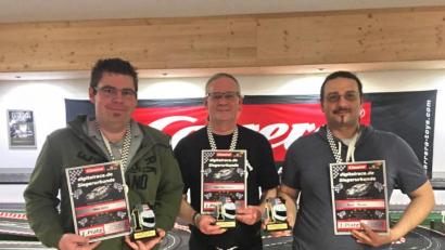 Bild: hai
Max Götz, Olaf Herrmann und Ralf Raschel (von links) fuhren mit ihren „Boliden“ die meisten Runden.