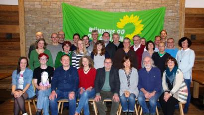 Bild: müb
Bündnis 90/Die Grünen haben ihre Kandidaten für die Kreistagswahl 2020 nominiert. Listenführerin ist Yvonne Rösel (vorne, Vierte von links).