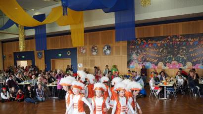 Bild: krb
Nicht nur die Kindergarde fiebert auf den Start in den Fasching hin. Diesen Samstag, 11. Januar, steigt in der Stadthalle der Inthronisationsball, an dem die Neustädter Narren zum ersten Mal ihr neues Programm zeigen.