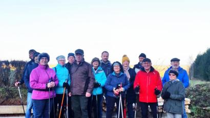 Bild: njn
Kalt aber schön war´s bei der Dreikönigswanderung der Nordic-Walker.