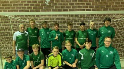 Bild: Kunz
Das grüne Team des FC Weiden-Ost gewinnt das Dreikönigs-Turnier.