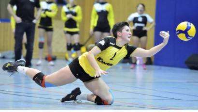 Bild: Ziegler
Am vergangenen Wochenende fehlte Anna Dotzler, im Heimspiel gegen Bamberg am Samstag ist die Kapitänin des Regionalliga-Spitzenreiters wieder mit an Bord.