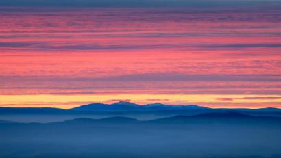 Bild: Matthias Kunz/www.mk-lichtbild.de
Blick vom Oberpfalzturm in Richtung Arber.