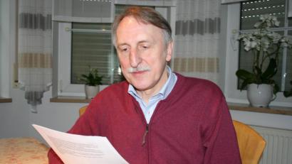 Bild: gpa
Nach beinahe 16 Jahren als Chefarzt der Chirurgischen Klinik 1 in Fürth ist Professor Holger Rupprecht nun Leiter der Thorax- Chirurgie am Neumarkter Klinikum Neumarkt/Oberpfalz, akademisches Lehrkrankenhaus der Universität Erlangen-Nürnberg. Er wird aber auch weiterhin, so oft es ihm möglich ist, als Notarzt in der BRK-Rettungswache Eschenbach Dienst machen.