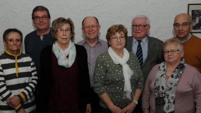 Bild: gf
Einen neuen Vorstand wählt der VdK-Ortsverband Schnaittenbach (von links): Erika Werner, Günter Siegert, Elisabeth Tadel, Erwin Hofmann, Vorsitzende Renate Bruckner, Hermann Schwarz, Hildegard Krettner und Josef Kortwinkel.