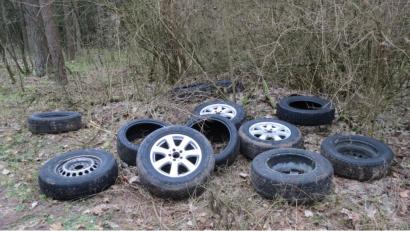 Bild: Polizei 
Wer kann Hinweise auf den Vorbesitzer dieser Reifen geben? Hinweise nimmt die Polizeiinspektion Sulzbach-Rosenberg entgegen.