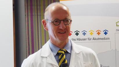 Bild: Bühner
Privatdozent Dr. Werner Heinz, Leiter der Hämatologie und Onkologie am Klinikum Weiden, spricht über Blutarmut, ihre Symptome und Behandlung.
