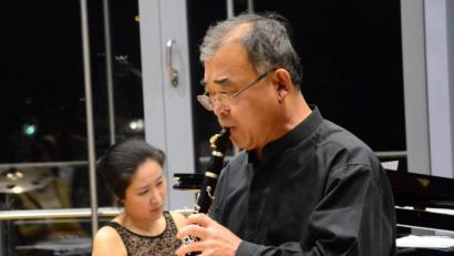 Bild: Kunz
Musik-Professor Bu-Whan Cho spielt Werke von Brahms bis Rachmaninov. Am Klavier begleitet ihn Hyund-Jin Sang Cho.