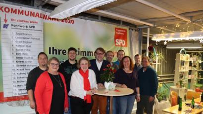 Bild: Peter Hauselt
Kurzweilig stellen die Poppenrichter SPD-Kandidaten Teile ihres Wahlprogramms vor.