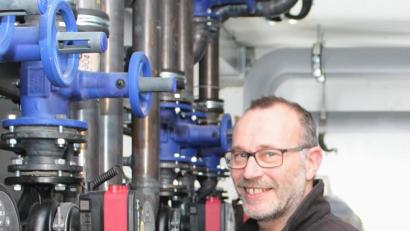 Bild: Evi Wagner
Ein ANDRITZKY-Mitarbeiter im Einsatz. Auf der Kundenliste finden sich namhafte Referenzen.