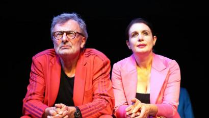 Bild: exb
„Theater und Zoigl“ heißt es am 19. März im Schafferhof. Das Regensburger Ensemble aus dem Turmtheater spielt „Die Niere“. Der Erlös der Veranstaltung des Rotary-Clubs Weiden-Max Reger kommt sozialen Projekten zugute.