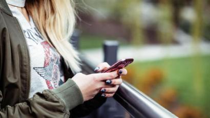 Bild: djd/adeccogroup.de/Unsplash
Ein Netzwerk entsteht nicht über Nacht. Wer in Sozialen Netzwerken sichtbar sein will, benötigt Geduld und Ausdauer.