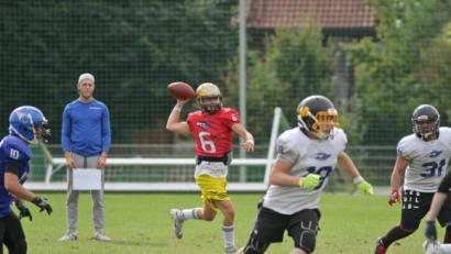 Bild: exb
Alexander Biebl (Nr. 6) verstärkt künftig die Amberg Mad Bulldogs.