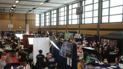 Archivbild: sne
Die Tattoo-Expo in der Grafenwöhrer Stadthalle lockt stets zahlreiche Besucher an. Diesmal findet die Veranstaltung am Samstag und Sonntag, 29. Februar und 1. März, statt.