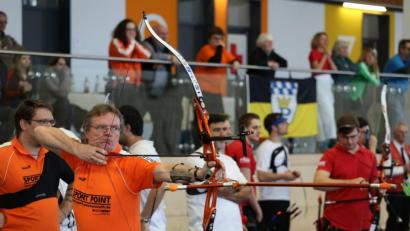 Bild: exb
Der Pressather Bogenschütze Hubert Schulze in Aktion.
