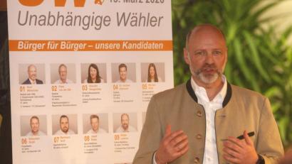 Bild: Hirsch
OB-Kandidat Kurt Mieschala traut sich die Aufgabe an der Schwandorfer Rathausspitze zu.