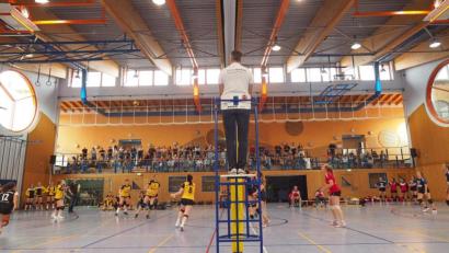 Bild: ref
In der Josef-Graf-Halle in Hahnbach haben die Volleyballerinnen des SV in dieser Saison noch kein Spiel verloren.