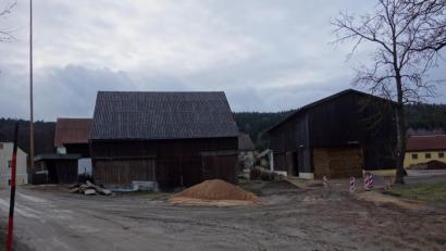 Bild: fjo
Am "Turnerplatz" in Reichenau kann weiter gebaut werden, nachdem die Marktgemeinde Waidhaus eine Verlängerung der Förderung erreichte.