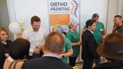 Bild: Bühner
An vielen Stellen bestand am Orthopädietag Gelegenheit seine persönlichen Gesundheitsprobleme zu besprechen