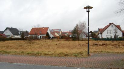 42 Baulücken gibt es in Altenstadt/WN. Die Gemeinde wünscht sich eine Bebauung dieser Flächen. Die Grundstücksbesitzer wollen aber nicht verkaufen.