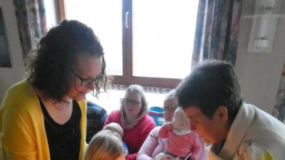 Bild: exb
Beim Kindergottesdienst drehte sich alles um das Licht.