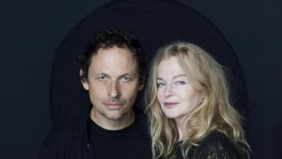 Bild: Julija Goyd
Schon über zwei Jahrzehnte sind Inga Humpe und Tommi Eckart zwei der wichtigsten Protagonisten des deutschsprachigen Elektropops - wenn nicht sogar das Aushängeschild des Genres.