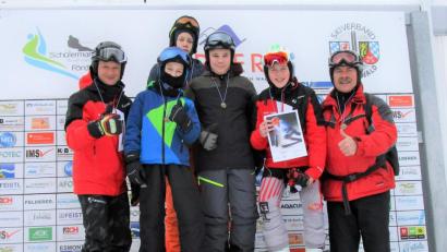 Bild: tu
Die Zottbachtal-Mittelschule schnappt sich beim Bezirksfinale Ski alpin am Großen Arber den dritten Platz.