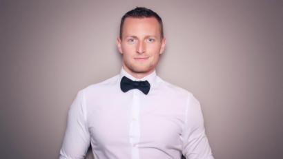 Bild: exb
Michael Golinski weiß, worauf es in der Liebe ankommt. Er ist Experte, wenn es um die Themen Flirt, Beziehung und Vertrauen geht.