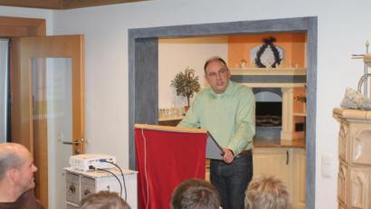 Bild: pi
"Bei der Aussage zur Transparenz können sie mich beim Wort nehmen", versichert Bürgermeister-Kandidat Andreas Götz.