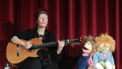 Bild: ld
Beste Unterhaltung über mehr als zwei Stunden: Roswitha Spielberger als "Stianghausratschn"