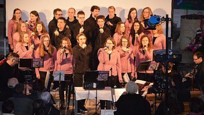 Bild: ü
Der Evangelische Freundeskreises Hof will mit seinem Konzert in der katholischen Kirche Kirchenthumbach den Zuhörern Ängste nehmen und neuen Mut mit auf den Weg geben.