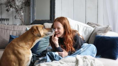 Bild: LeslieAnn – stock.adobe.com
Wer sich bewusst Auszeiten nimmt, kommt entspannter durch den Alltag.