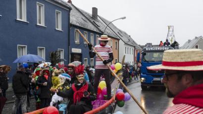Bild: exb
Der Faschingszug Neuhaus ist klein, aber oho.
