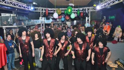 Bild: fjo
Die vereinseigene Showtanzgruppe "Dirty Surprise" bringt die Stimmung pünktlich zur Mitternacht zum Kochen.