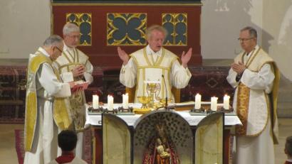 Bild: mdö
Prälat Alois Möstl war zur 394. Wallfahrt für die Kirche nach Tirschenreuth gekommen. Im Bild (von links) Stadtpfarrer Georg Flierl, Pater Klaus Kniffki SVD, Prälat Alois Möstl und Pfarrer Martin Neumeier.