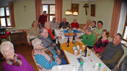 Bild: enz
Der Seniorentreff mittwochs im Sengerhof wird immer beliebter.