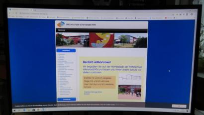 Bild: adj
Das Digitale Klassenzimmer wird in der Mittelschule und in der Grundschule in Altenstadt eingerichtet.