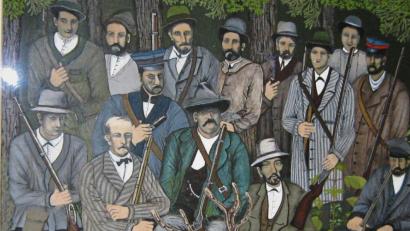 Repro: apr
Das Bild des Nürnberger Malers Fritz Müller zeigt Martin Wiesend in der Mitte der Jagdgesellschaft jubelnd über dem erlegten Wolf.