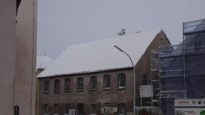 Bild: fla
Am Gebäude Marktplatz 4 werden maßnahmenvorbereitende Untersuchungen zu Instandsetzung, Umbau und Revitalisierung durchgeführt.