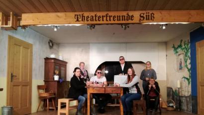 Bild: tat
"Nonnenpoker" steht bei den Theaterfreunden Süß im April auf dem Programm. Am Montag, 2. März, beginnt dafür der Kartenvorverkauf.