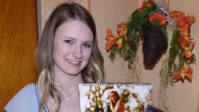 Bild: exb
Bianca Schneider ist das Model im Monat Februar. Den Blasmusikkalender – das Titelbild zeigt eine Musikerkollegin – gibt es in verschiedenen Formaten.