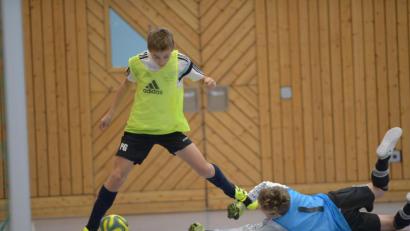 Bild: ref
In der Amberger triMAX-Halle geht es an zwei Tagen rund, wenn Bayerns Nachwuchsfußballer ihr Können zeigen.