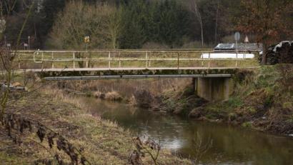 Bild: bnr
Der Neubau der Murachbrücke bei Oberkonhof stellt die größte Baumaßnahme in diesem Jahr dar. Mit den Arbeiten soll im Juli begonnen werden.