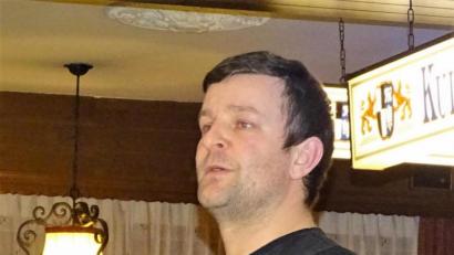 Bild: hl
Harry Schupfner präsentierte das Jahresgeschehen bei den Waldecker Nachwuchsfußballern.