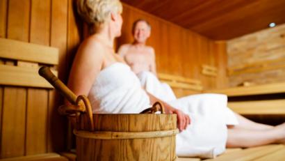 Bild: Kzenon -stock.adobe.com
Der regelmäßige Gang in die Sauna ist gut für die Gesundheit.
